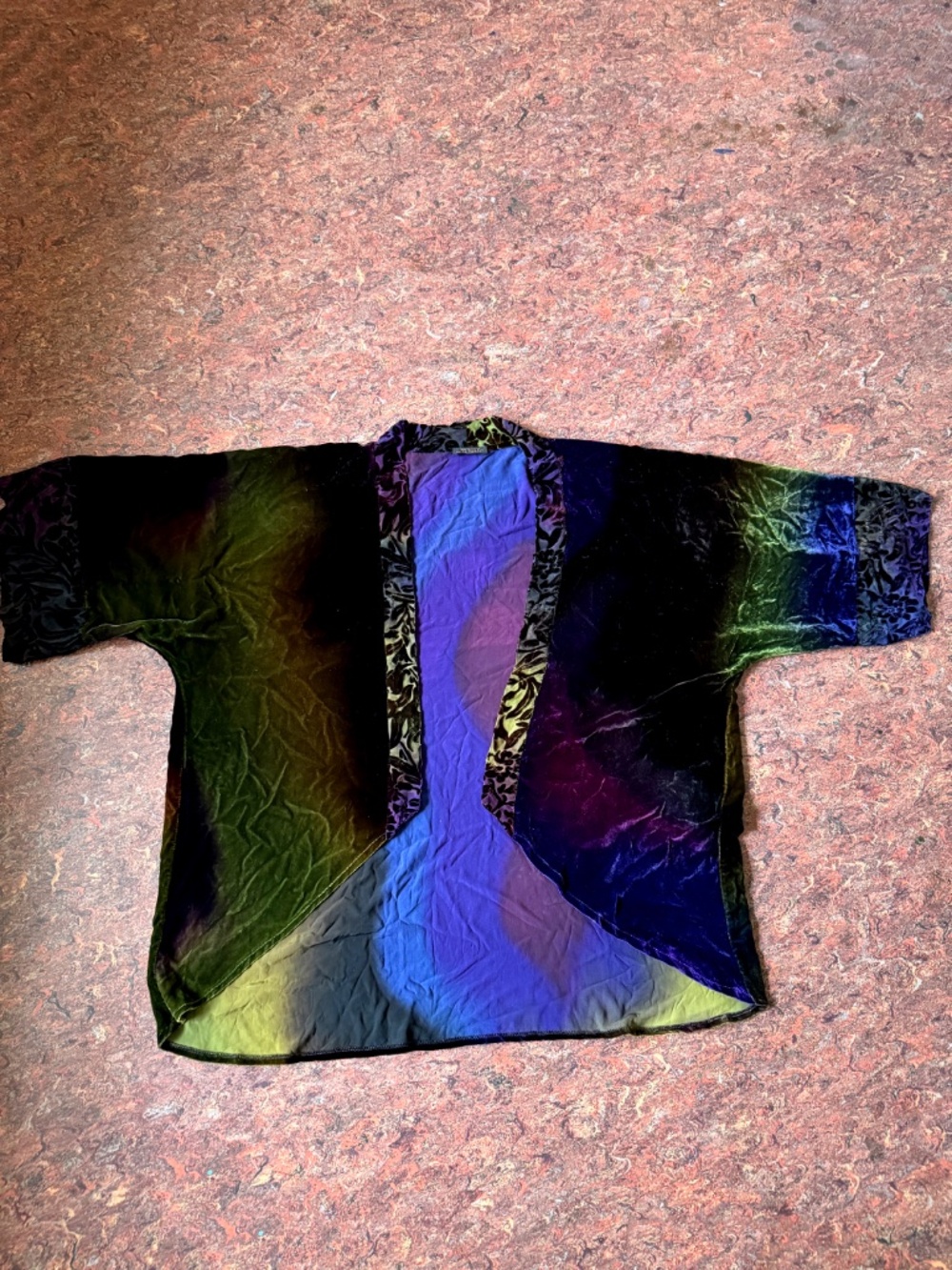 Exquisite Silk Velvet Hand Painted Kimono Style Jacket - Picture 7 of 11